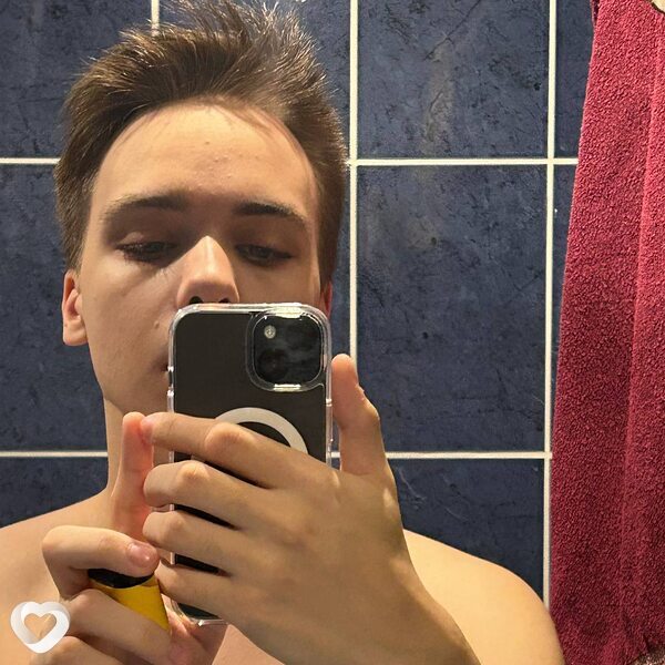 Иван, 19, Белгороде — анкета №2429176
