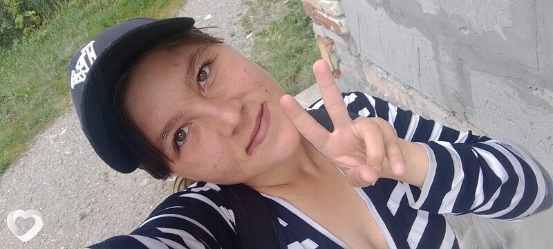 Екатерина, 22, Барнауле — анкета №2429009