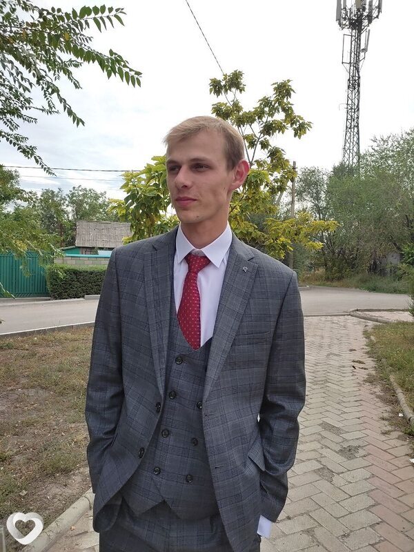 Maksim Karetskiy, 25, Бишкек — анкета №2430095
