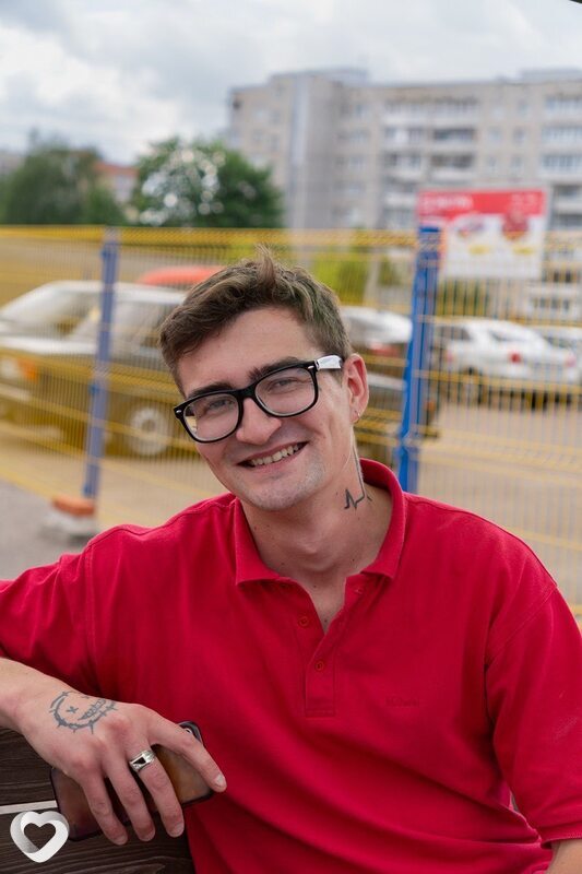 Володя, 23, Ярославле — анкета №2430322
