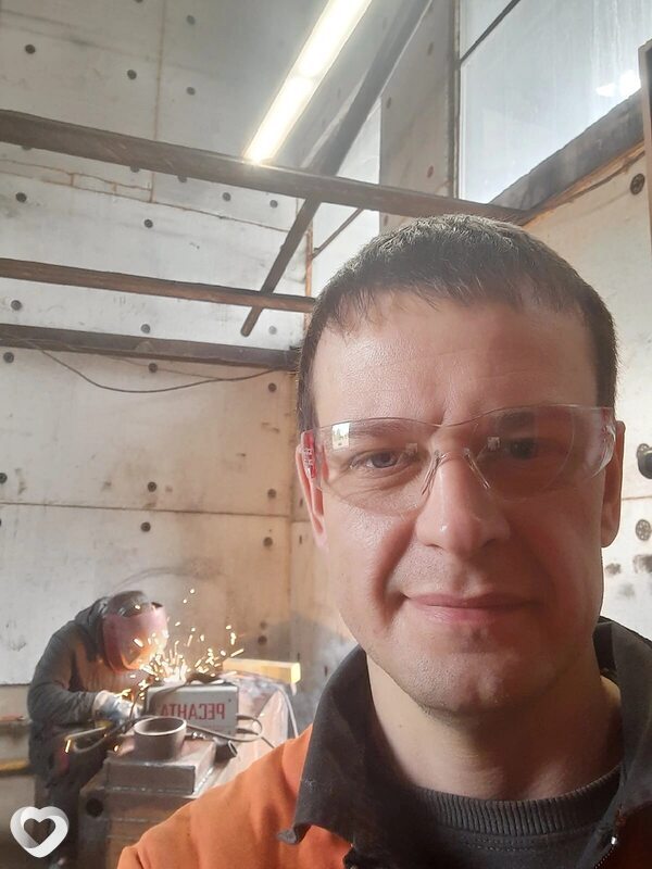 Дмитрий, 40, Мысках — анкета №2429990