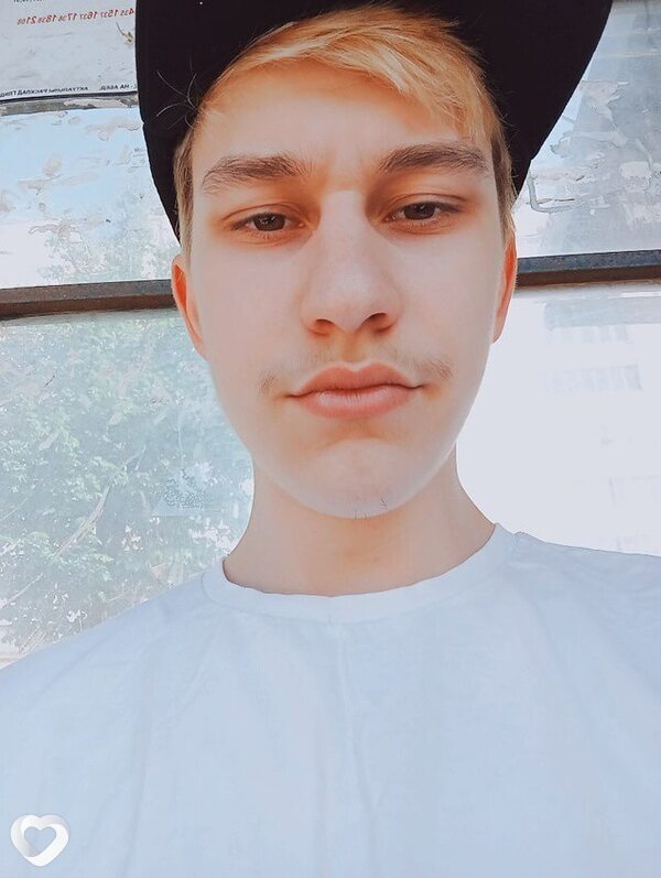 Anatoly, 21, Витебске — анкета №2430580