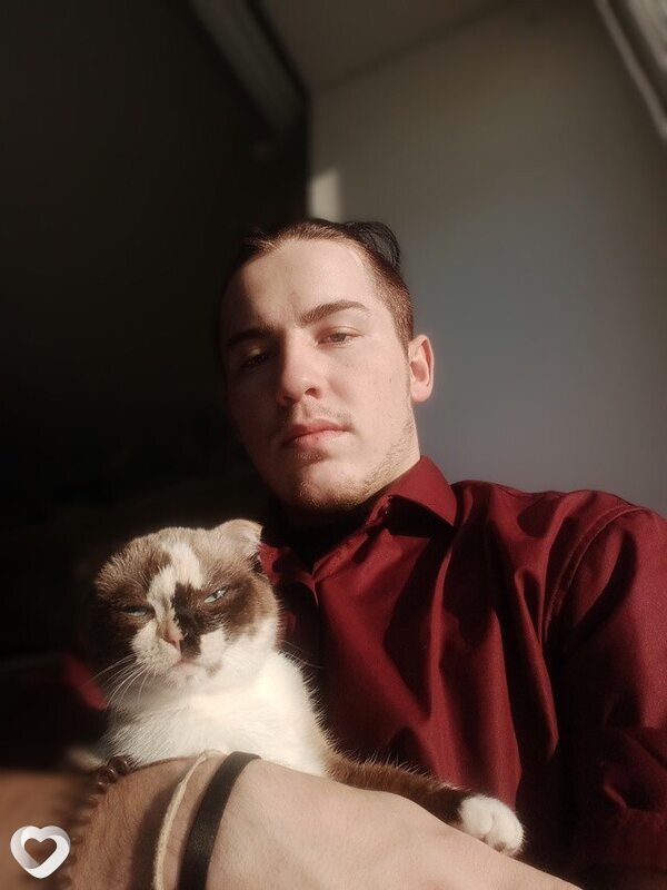 Иван, 21, Барнауле — анкета №2432049