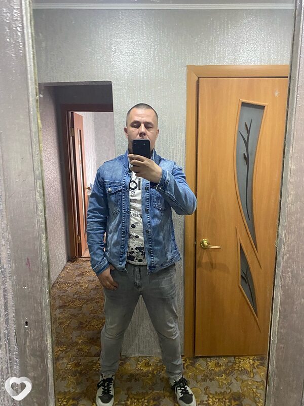 Сергей, 28, Новомосковске — анкета №2430915