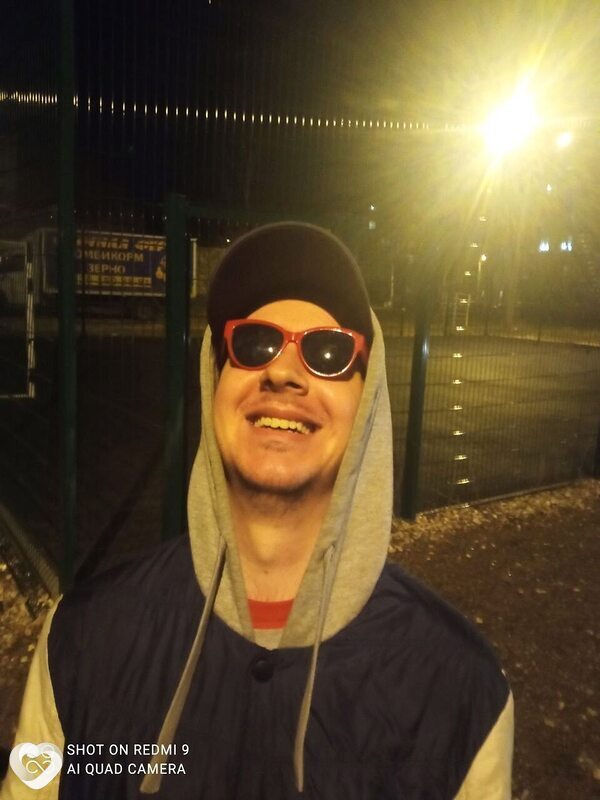 Эдуард, 22, Новороссийске — анкета №2430977