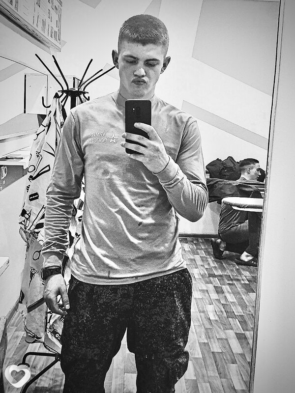 Антон, 23, Нижнем Тагиле — анкета №2431110
