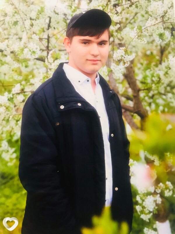 Юрий, 23, Сальске — анкета №2431362