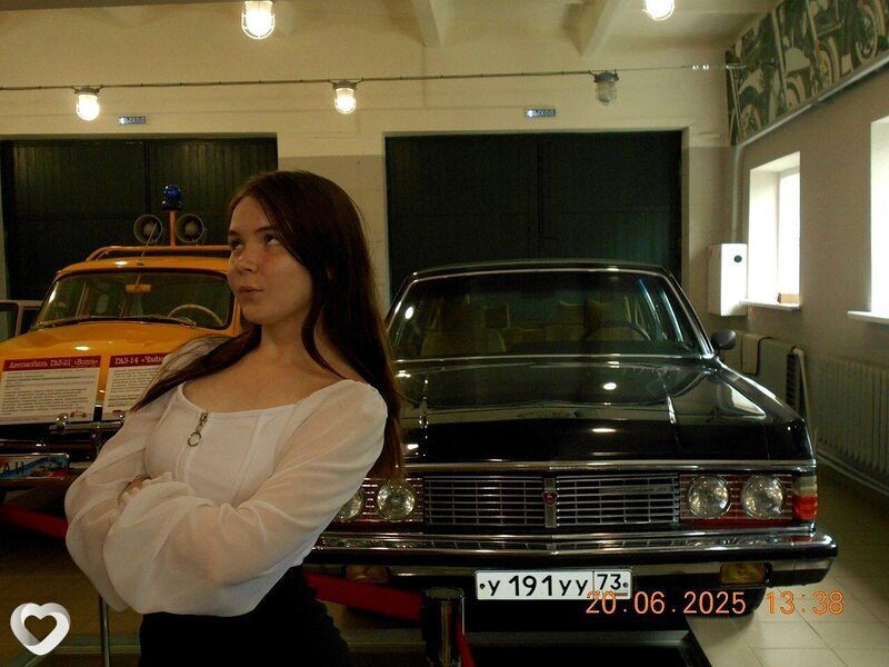 Олеся, 19, Ульяновске — анкета №2431347