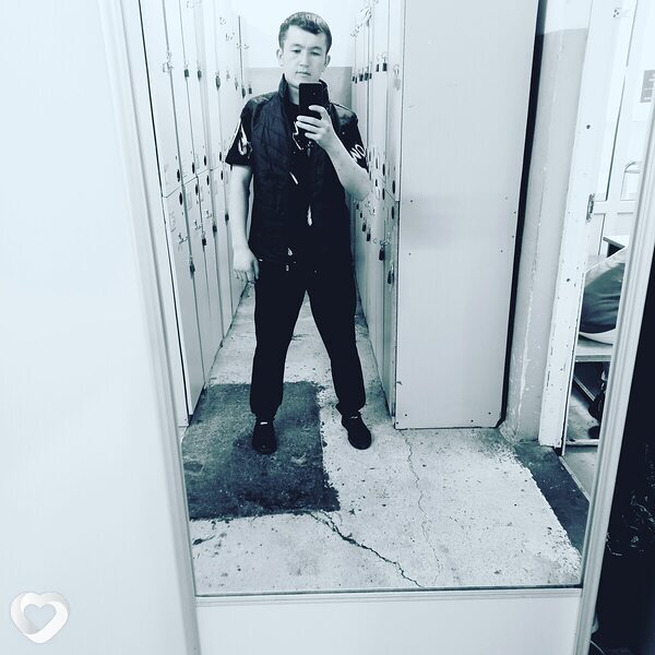 Саша, 23, Екатеринбурге — анкета №2431627