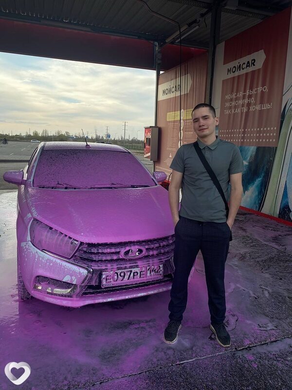 Илья, 24, Москве — анкета №2432490