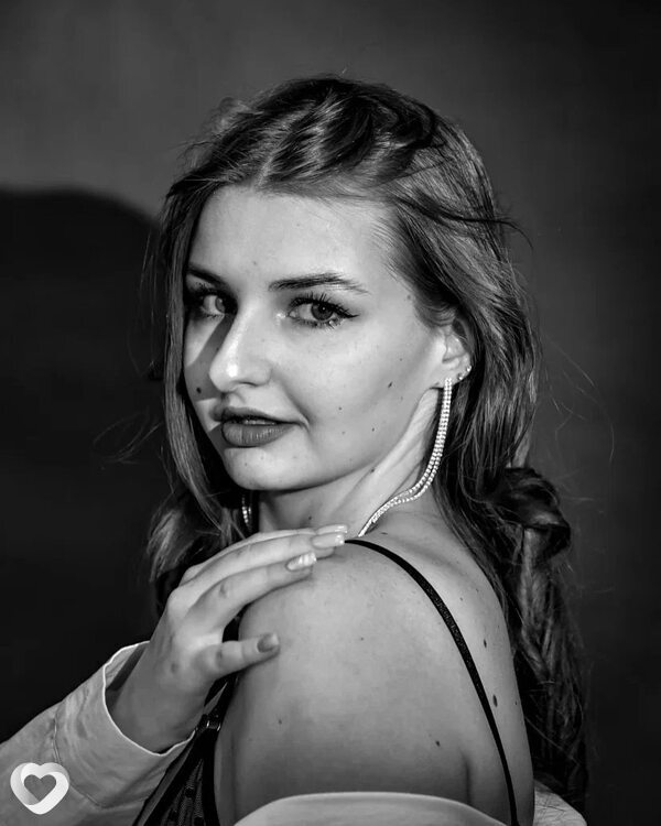 Александра, 20, Азове — анкета №2432493