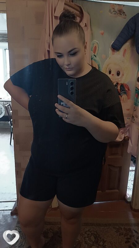 Анютка, 28, Дзержинске — анкета №2432531