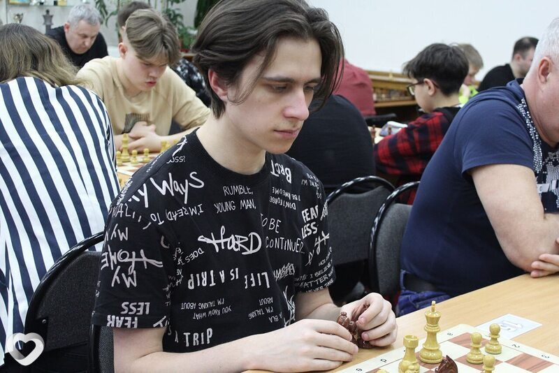 Андрей, 21, Сыктывкаре — анкета №2433214