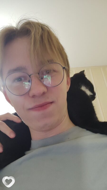 Иван, 26, Петрозаводске — анкета №2433524