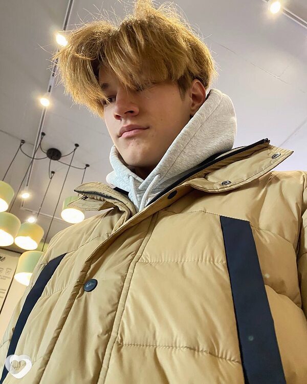 Камиль, 21, Новосибирске — анкета №2433727