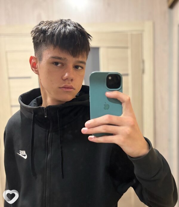 Женя, 19, Орше — анкета №2433963