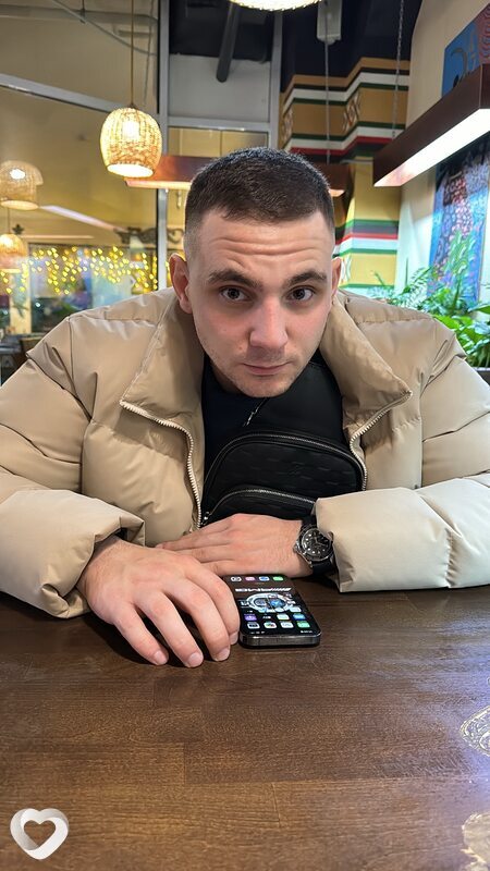 Андрей, 26, Симферополе — анкета №2434039