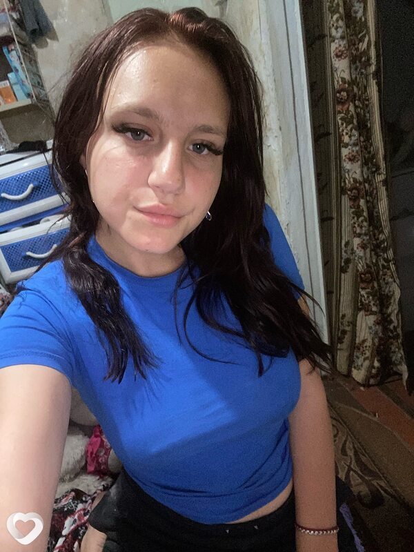 Алина, 19, Ростове-на-Дону — анкета №2434465