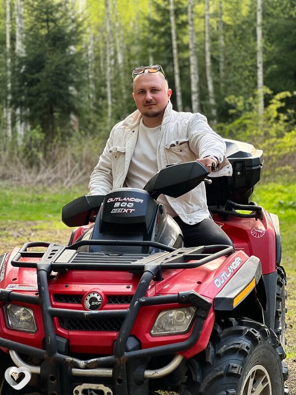 Александр, 23, Минске — анкета №2434525