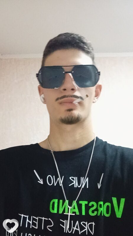 Maxim, 20, Кишинёв — анкета №2434689