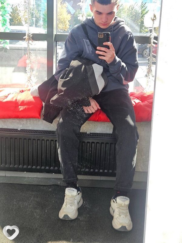 Иван, 24, Новосибирске — анкета №2434605