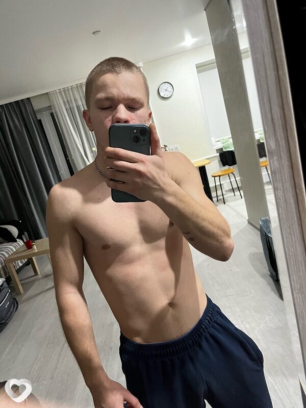 Сергей, 21, Москве — анкета №2435264