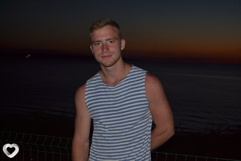 Богдан, 24, Москве — анкета №2435333