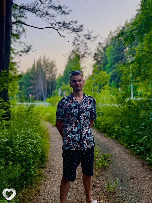 Егор, 20, Новосибирске — анкета №2435870