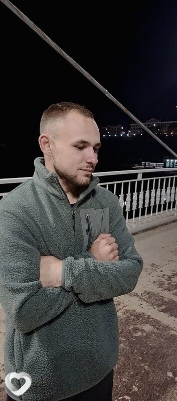 Вадим, 22, Оренбурге — анкета №2436458