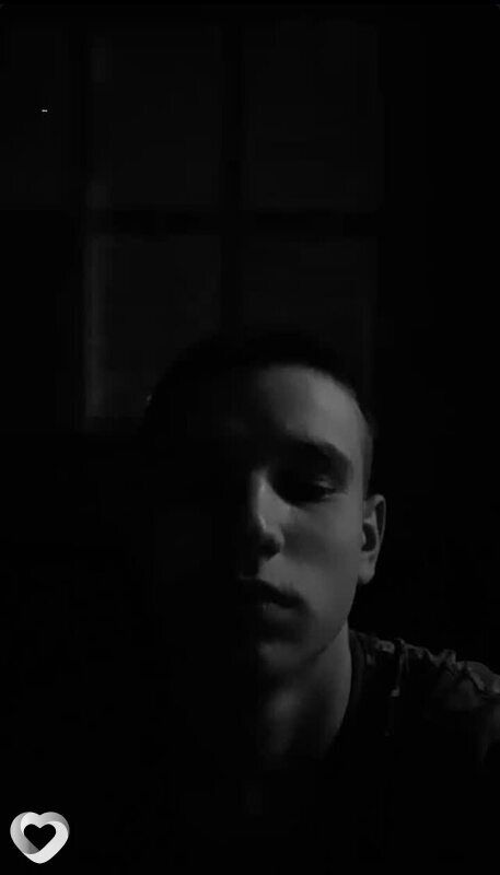 Александр, 20, Шахтинске — анкета №2436687