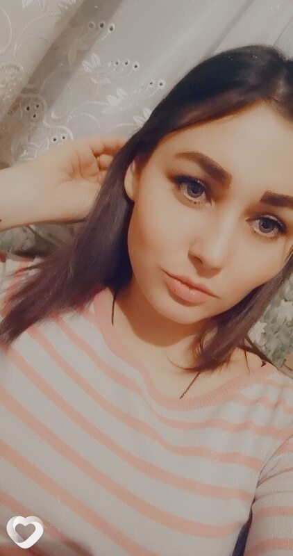 Алёна, 28, Екатеринбурге — анкета №2436796