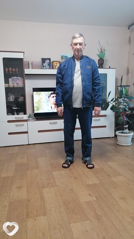 Олег, 66, Омске — анкета №2437310