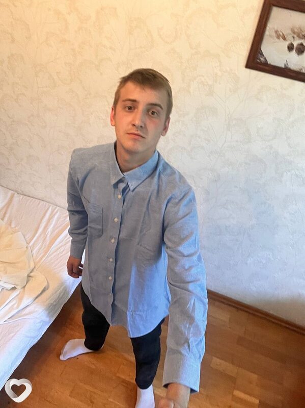 Александр, 23, Москве — анкета №2437558