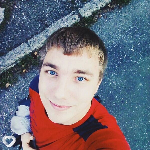 Артем, 33, Междуреченске — анкета №2437729
