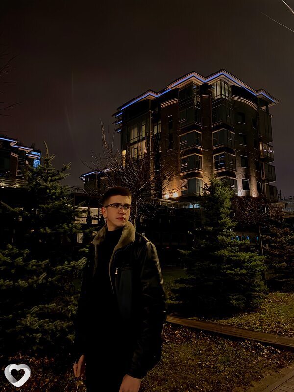 Александр, 22, Санкт-Петербурге — анкета №2437903