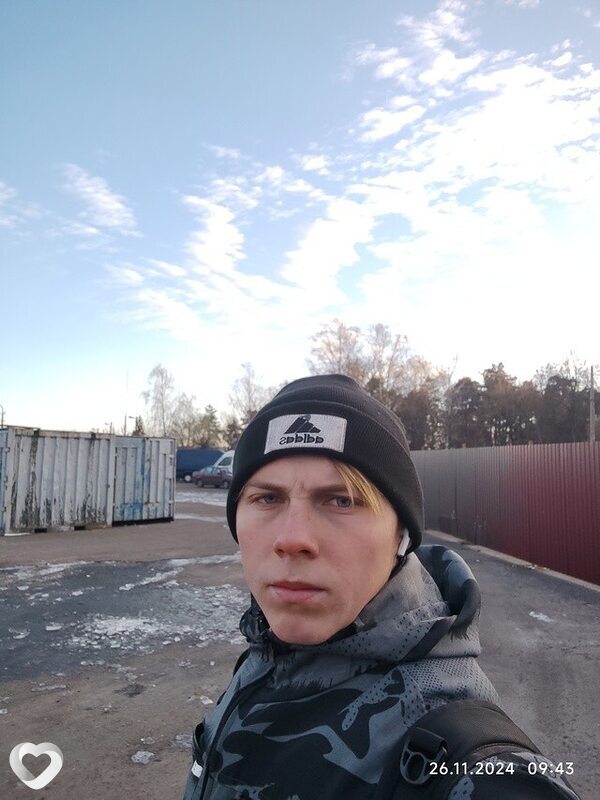 Виталий, 25, Москве — анкета №2438452