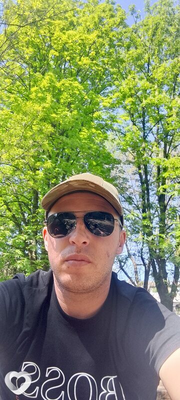 Михаил, 33, Ростове-на-Дону — анкета №2438753