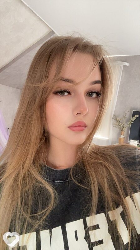 Кира, 19, Астрахани — анкета №2439008