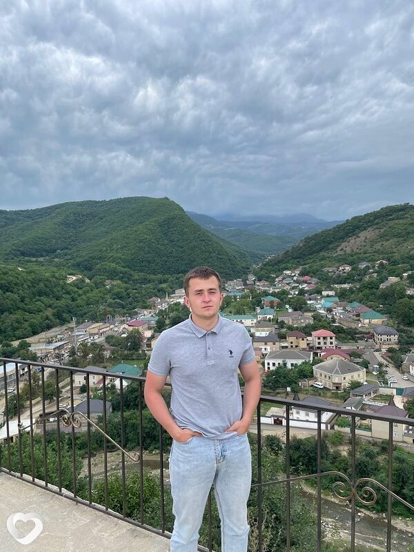 Арсений, 24, Перми — анкета №2439110