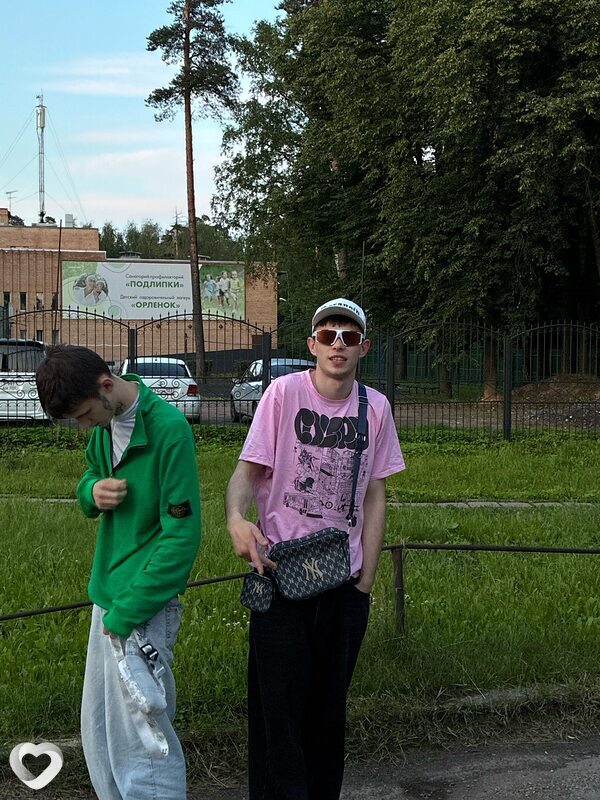Иван, 19, Москве — анкета №2439245