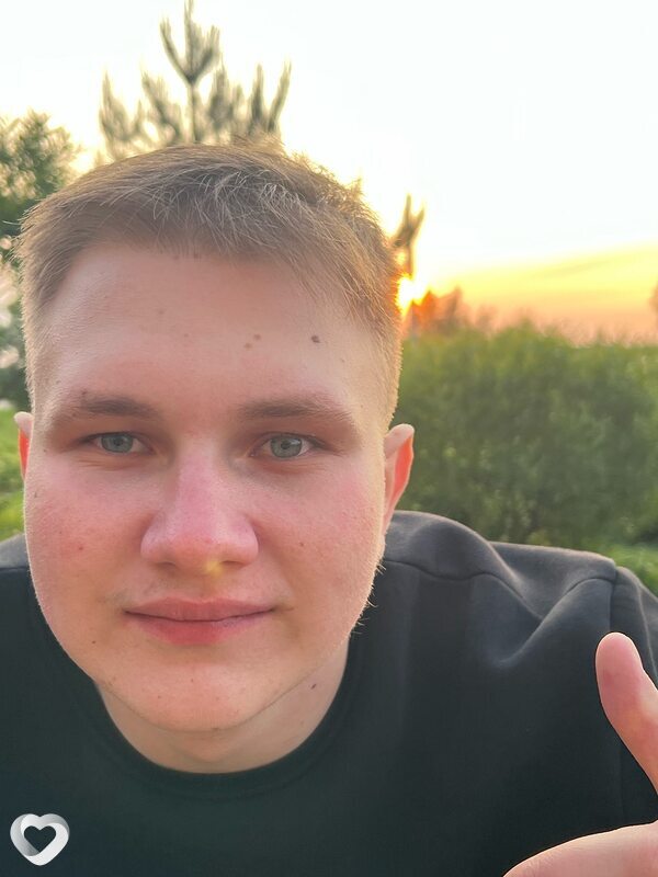 Никита, 19, Пскове — анкета №2439572