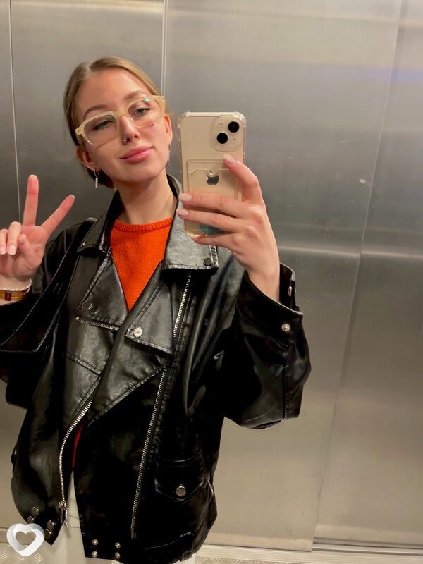 Светлана, 28, Санкт-Петербурге — анкета №2439630