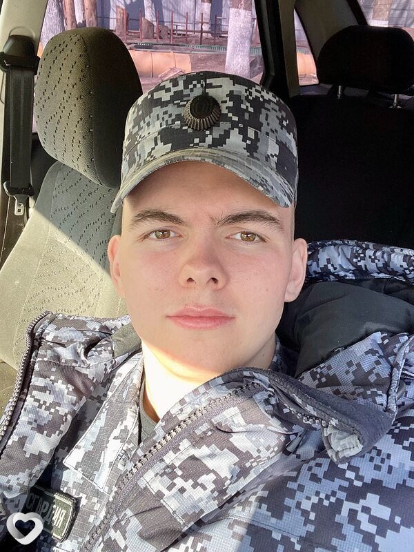 Александр, 21, Перми — анкета №2439991