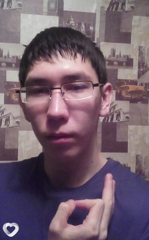 Алекс, 26, Москве — анкета №2440049