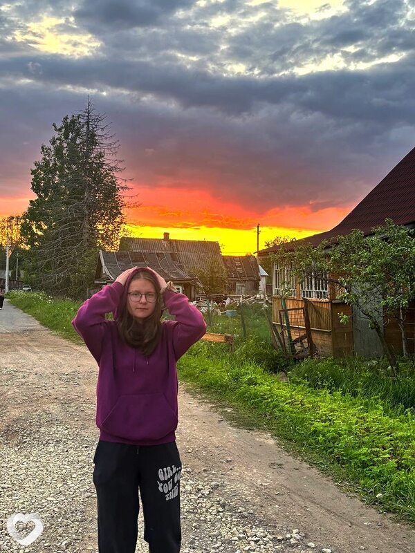 Дашка, 19, Санкт-Петербурге — анкета №2440280