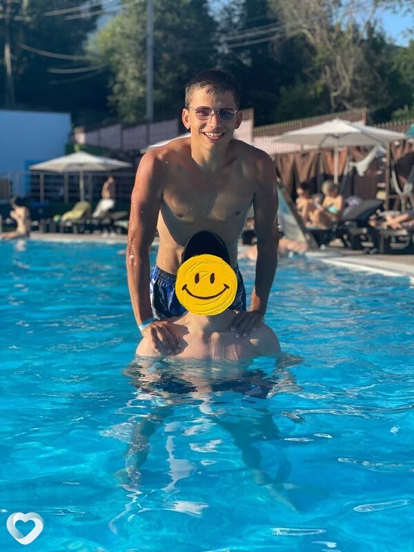 Владимир, 20, Ростове-на-Дону — анкета №2440488