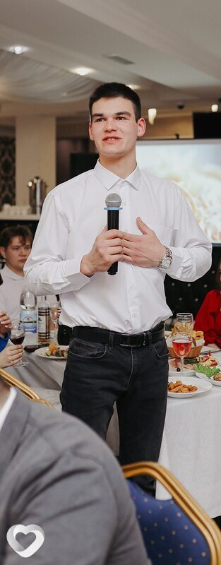 Владимир, 27, Геленджике — анкета №2440494