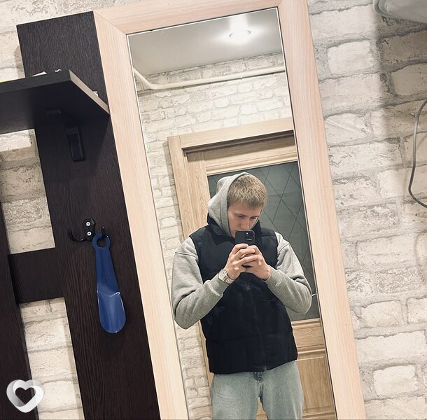 Дмитрий, 21, Москве — анкета №2441553