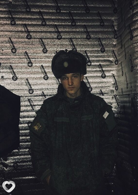Денис, 21, Волгограде — анкета №2441777