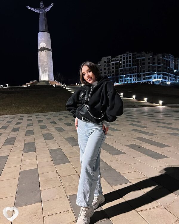Лена, 22, Санкт-Петербурге — анкета №2442469